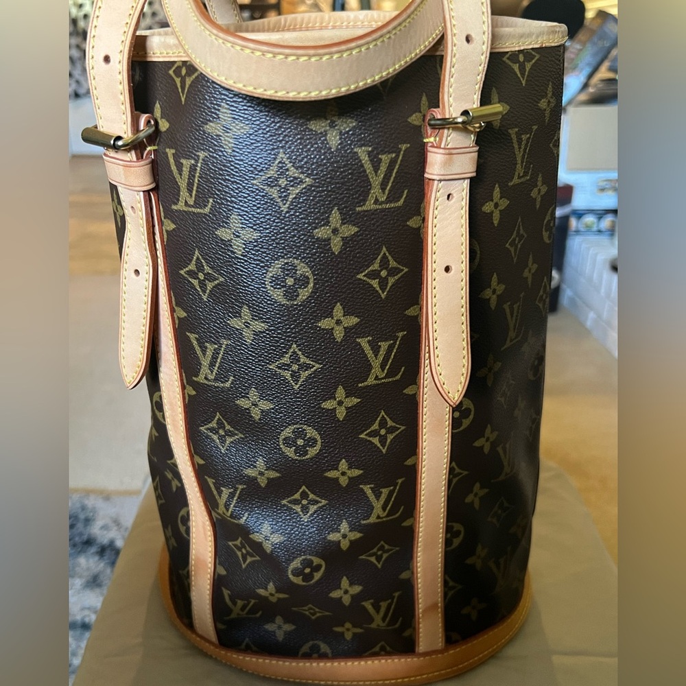 Louis Vuitton Monogram Bucket GM